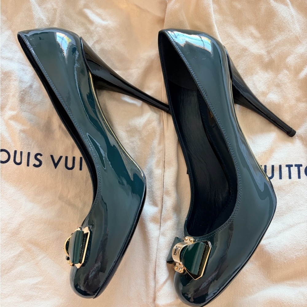 Louis Vuitton Dark Green Heels with Gold Accents - Picture 2 of 5